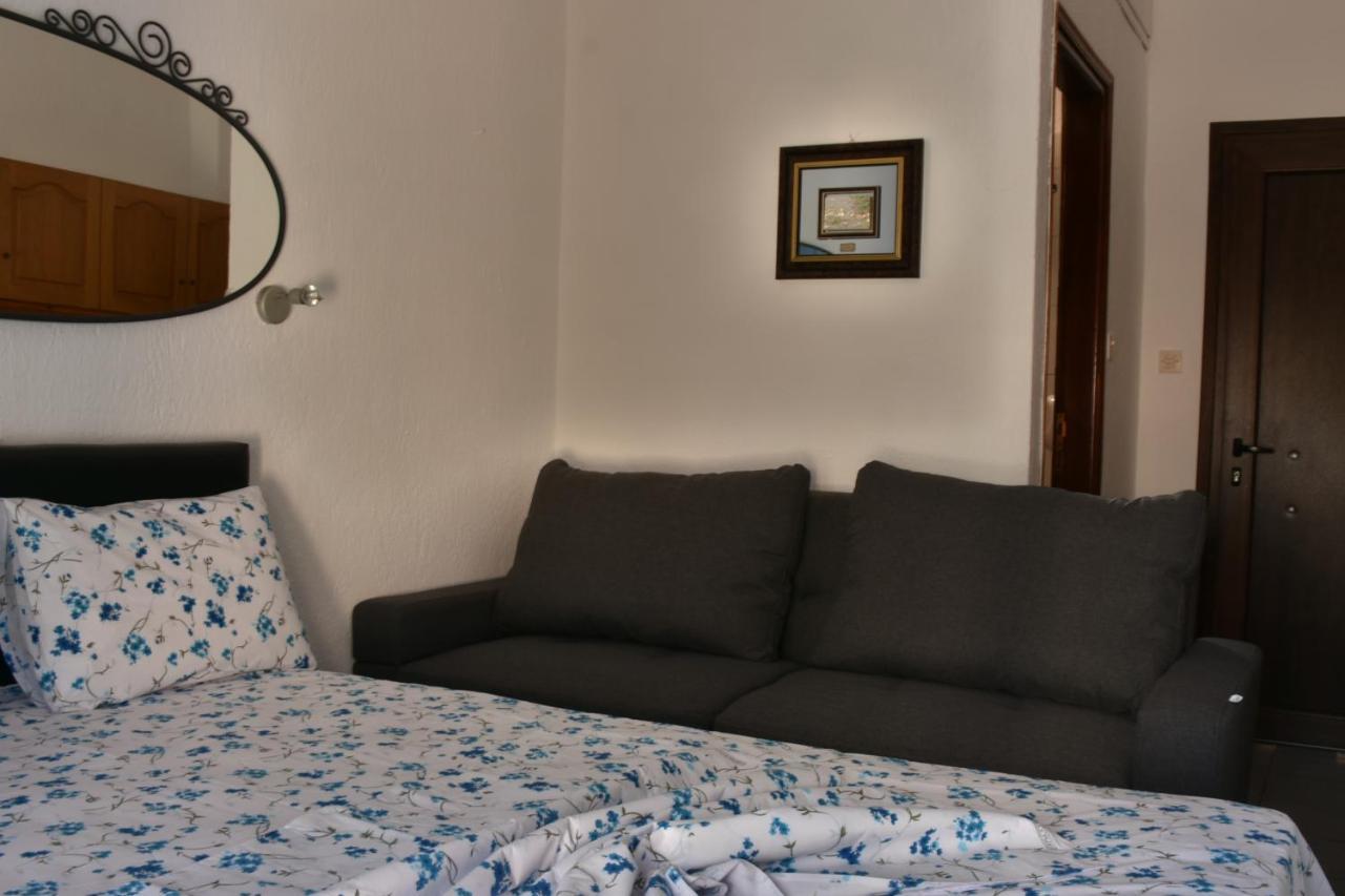 Theano Studios Paralia Sikias 外观 照片