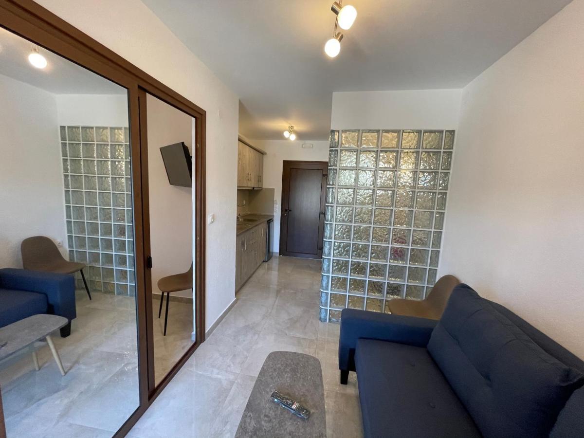 Theano Studios Paralia Sikias 外观 照片